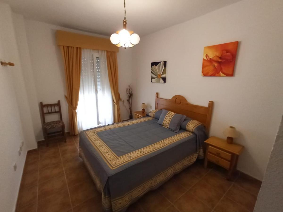 Apartamento 1 dormitorio en primera línea de playa Isla Canela Exterior foto